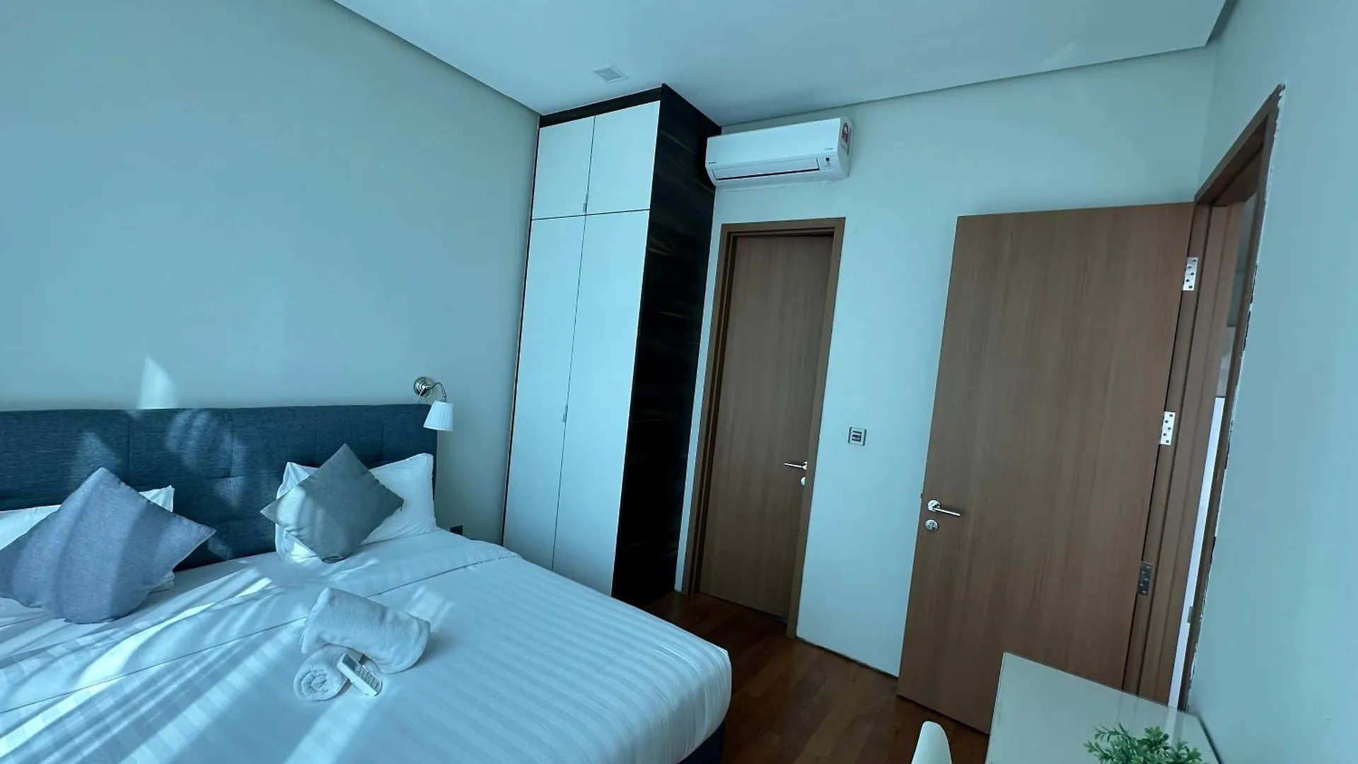Soho Suites Klcc At Yourhome Kuala Lumpur